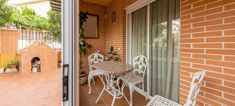 Adding Porch Enclosures To Your Home in Egypt Lake-Leto, FL