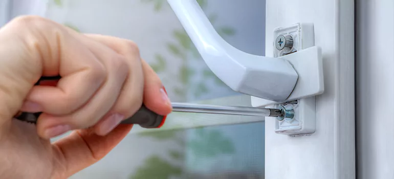 Window Crack Repair in Egypt Lake-Leto, FL