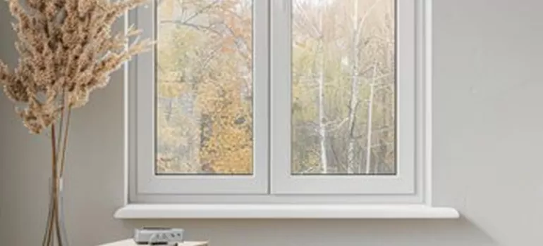 Vinyl Window Stool in Egypt Lake-Leto, FL